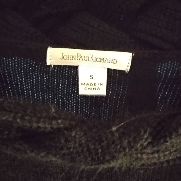 COPY - John Paul Richard - Black Crotchet Crewneck Sweater NWOT - Picture 3 of 3